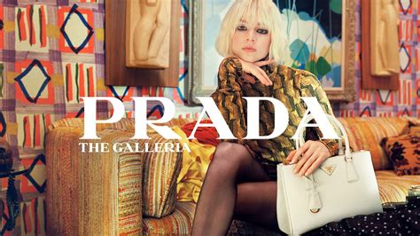 foto brochure prada|prada fashion 2021.